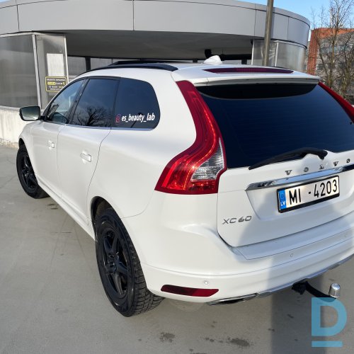 Pārdod izskatīgu Volvo XC60 D5 AWD, 2014