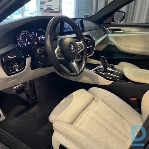 Pārdod BMW 540i X-Drive 3.0, 2017