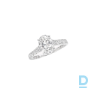 For sale Graff Flame Oval Diamond Engagement Ring