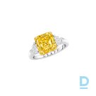 For sale Graff Emerald Cut Yellow Diamond High Jewellery Ring