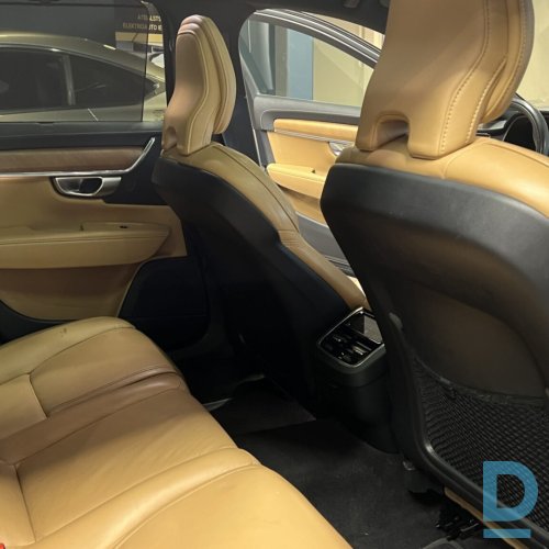 Pārdod Volvo V90, 2.0d, 140kw/190zs, 2019