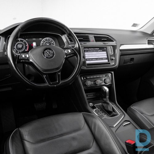 Pārdod Volkswagen Tiguan 2.0tdi R-Line, 2017 Pārdod Volkswagen Tiguan 2.0tdi R-Line, 2017