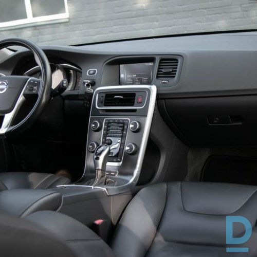 Pārdod Volvo V60 2.4 D6 AWD, 2014 Pārdod Volvo V60 2.4 D6 AWD, 2014