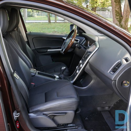 Pārdod Volvo XC60 2.0d, 2015