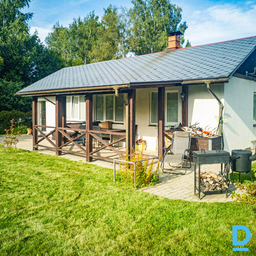 Pārdod vasarnīcu kooperatīvā Roze, Saulkrastos