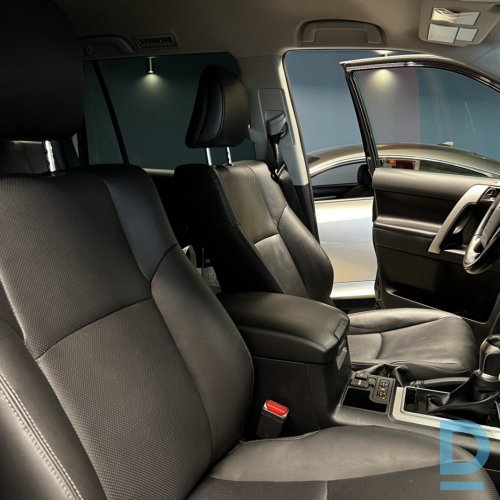 Pārdod Toyota Land Cruiser 150 2.8d, 2021 Pārdod Toyota Land Cruiser 150 2.8d, 2021