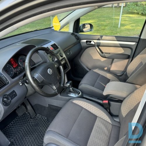 Pārdod Volkswagen Touran 2.0d, 2007