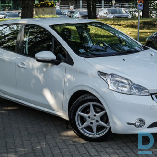 Pārdod Peugeot 208 1.4d, 2015