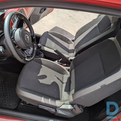 Pārdod Volkswagen up!, 2012 Pārdod Volkswagen up!, 2012