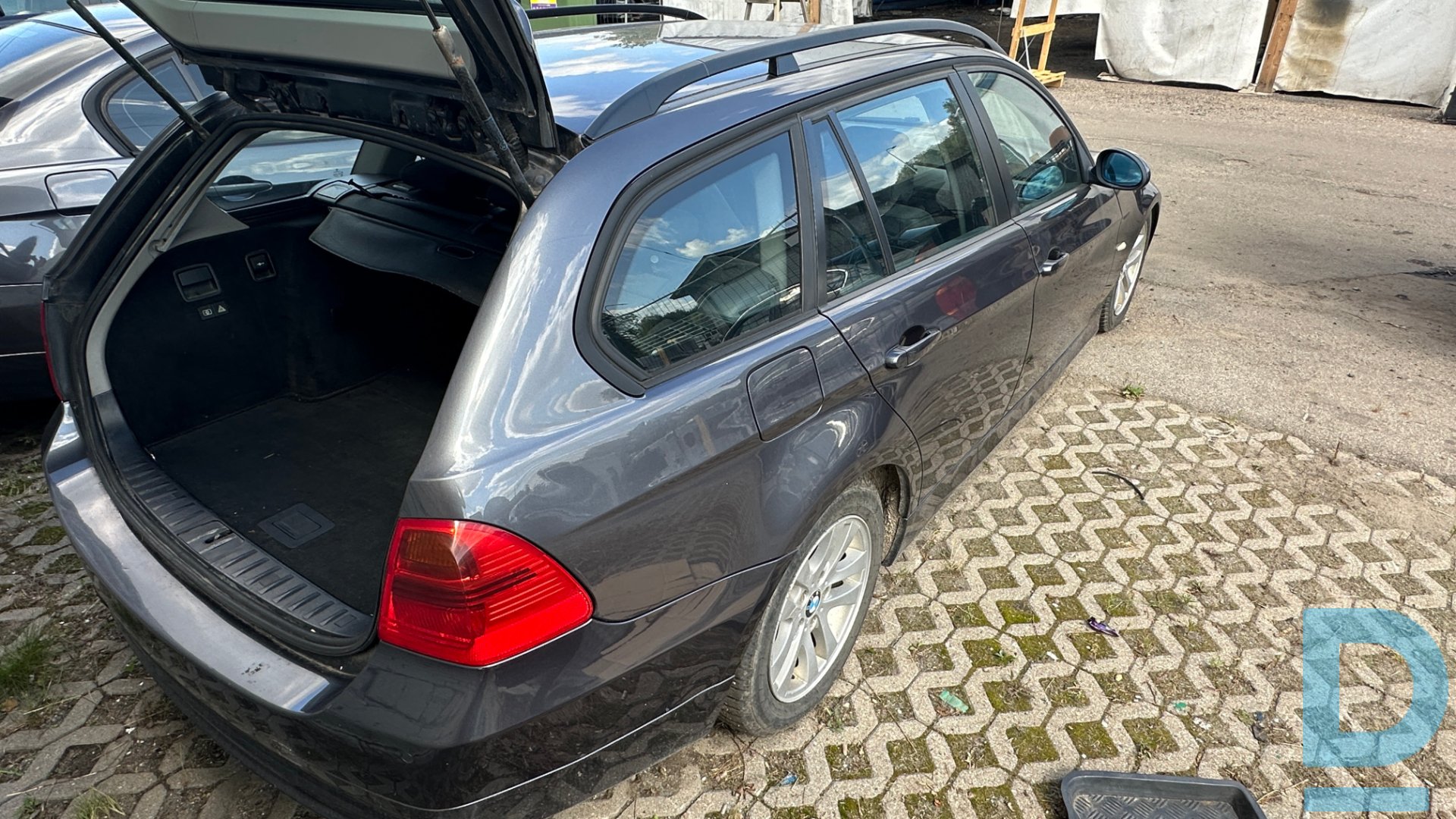 2008 BMW E91 320d with engine defect, Price 2300€ Ads Dalder.lv