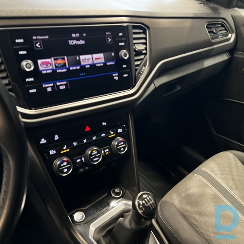 Pārdod Volkswagen T-Roc 1.5i, 2018 Pārdod Volkswagen T-Roc 1.5i, 2018