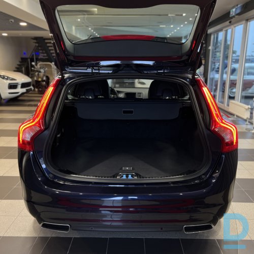 Pārdod Volvo V60 2.0 D4 Summum, 2016