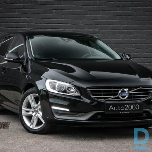 Pārdod Volvo V60 2.0d, 2014