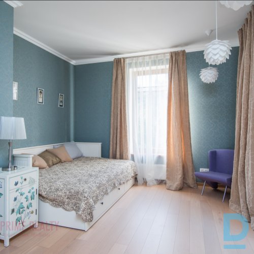 Pārdod māju Semafora iela 9a, Jūrmala, 299m²