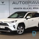 Продам Тойоту Рав4 Гибрид Премиум Плюс 4Wd. 2,5 часа, 2019