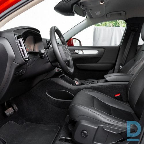 Pārdod Volvo XC40 D4 AWD, 2018