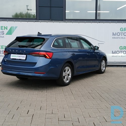 Pārdod Skoda Octavia Combi Ambition 2.0d, 2021