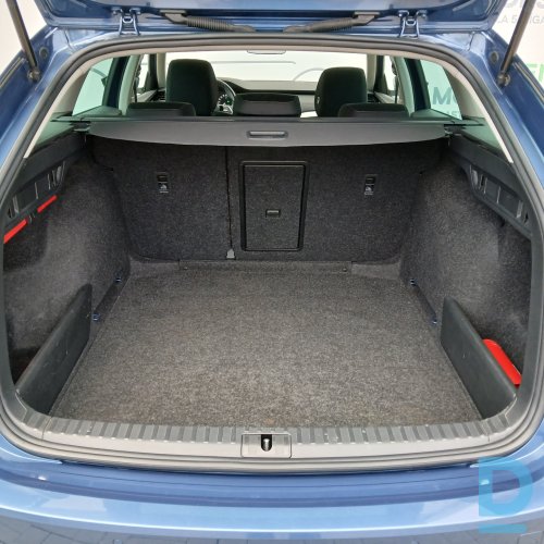 Pārdod Skoda Octavia Combi Ambition 2.0d, 2021