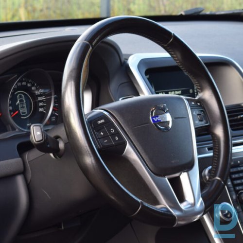 Pārdod Volvo XC60 Facelift D5, 2.4D, 2015