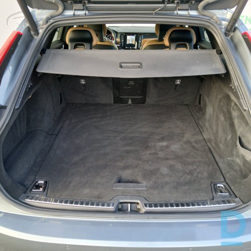 Pārdod Volvo V90 Inscription AWD D4, 2018 Pārdod Volvo V90 Inscription AWD D4, 2018