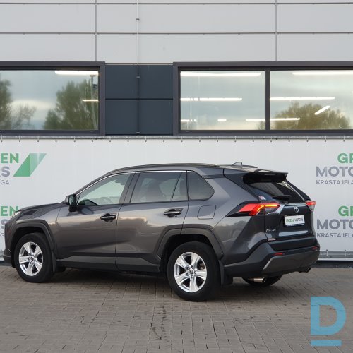 Pārdod Toyota Rav4 Luxury 2.0, 2019 Pārdod Toyota Rav4 Luxury 2.0, 2019