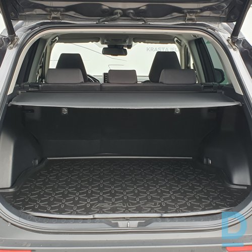 Pārdod Toyota Rav4 Luxury 2.0, 2019 Pārdod Toyota Rav4 Luxury 2.0, 2019