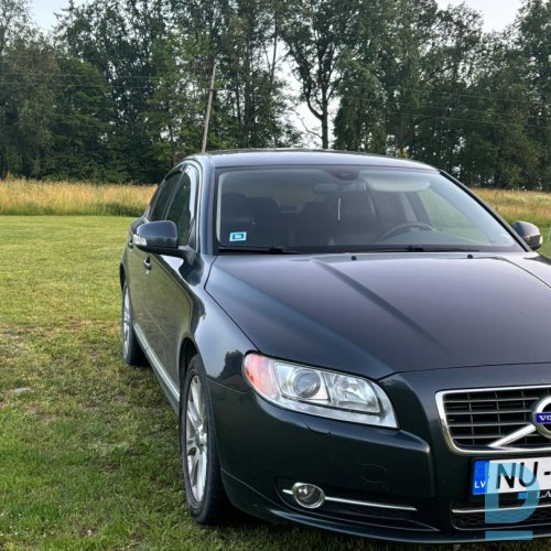 Pārdod Volvo S80, 2010