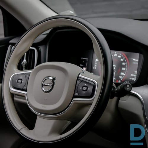Pārdod Volvo V60 2.0d, 2018