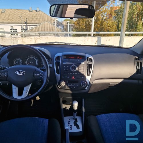 Pārdod Kia Ceed 2.0, 2011 Pārdod Kia Ceed 2.0, 2011