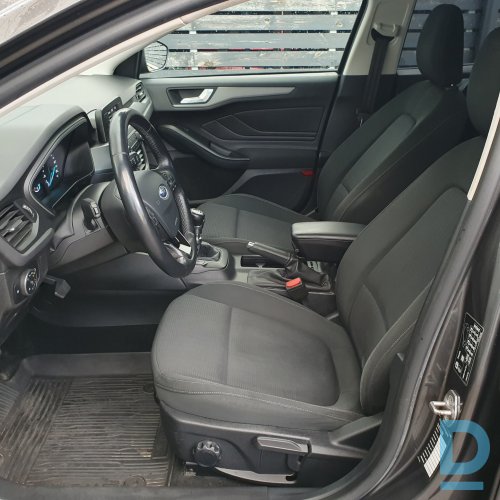 Pārdod Ford Focus 1.0, 2019