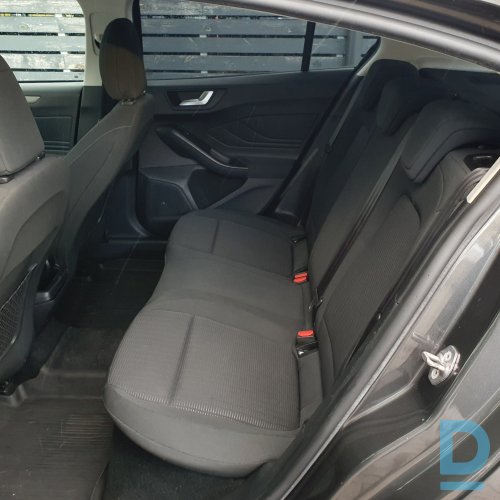 Pārdod Ford Focus 1.0, 2019
