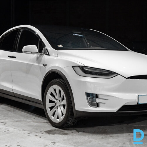 Pārdod Tesla Model X, 2017