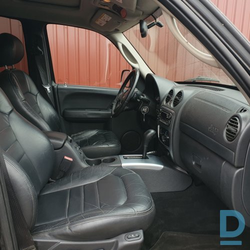 Pārdod Jeep Cherokee 2.8CRD Limited, 2003