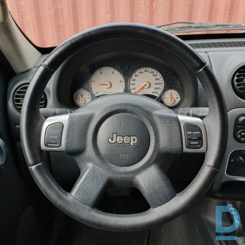 Pārdod Jeep Cherokee 2.8CRD Limited, 2003