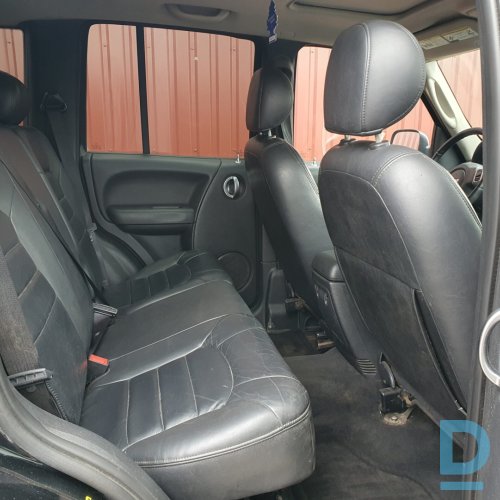 Pārdod Jeep Cherokee 2.8CRD Limited, 2003