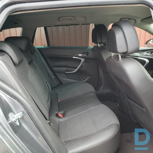 Pārdod Opel Insignia 2.0CDTi, 2010