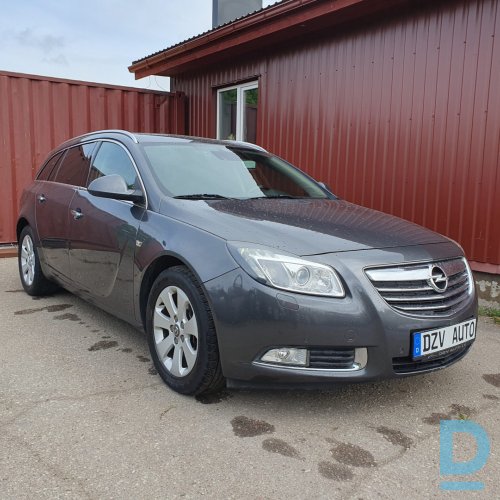 Pārdod Opel Insignia 2.0CDTi, 2010