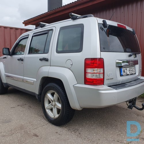 Pārdod Jeep Cherokee 2.8TD 4×4, 2011 Pārdod Jeep Cherokee 2.8TD 4×4, 2011