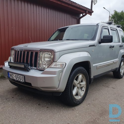 Pārdod Jeep Cherokee 2.8TD 4×4, 2011 Pārdod Jeep Cherokee 2.8TD 4×4, 2011