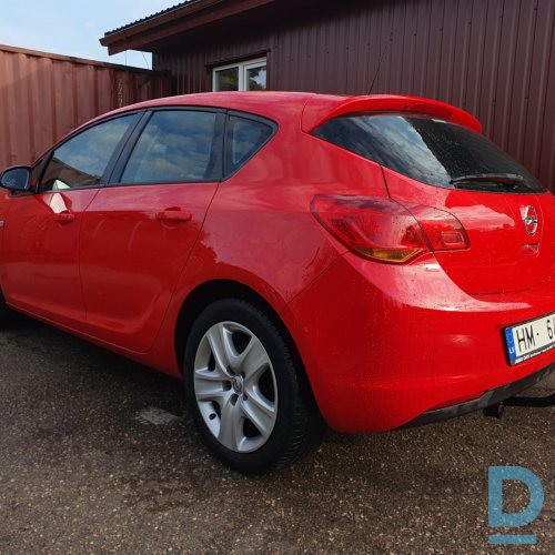 Pārdod Opel Astra 1.7CDTi, 2010