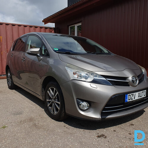 Pārdod Toyota Verso 1.6D-4D Facelift, 2014