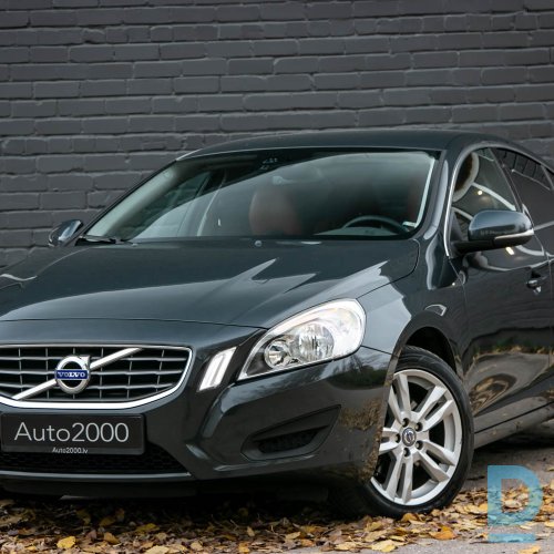 Pārdod Volvo S60 Exclusive, 2.0 D4, 2013