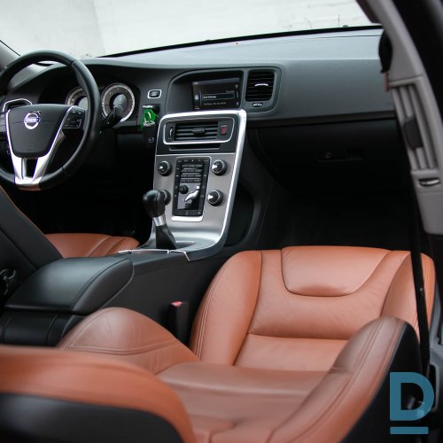 Pārdod Volvo S60 Exclusive, 2.0 D4, 2013