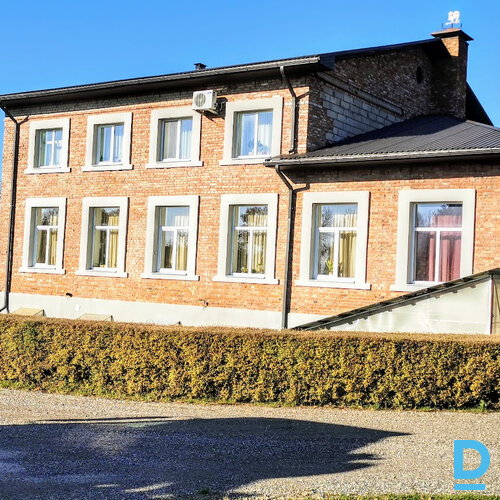 Pārdod māju , 600m² Pārdod māju , 600m²