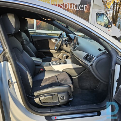 Pārdod Audi A7 2.0, 2015