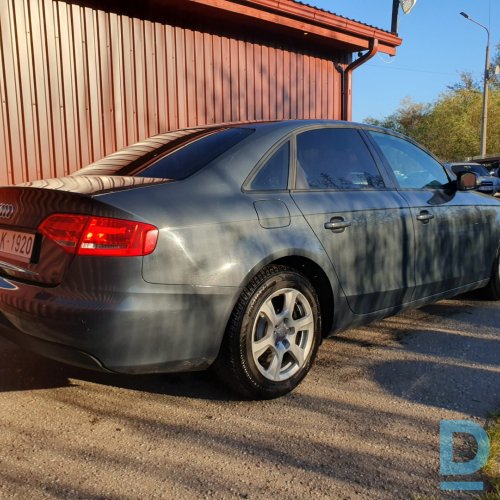 Pārdod Audi A4 1.8i, 2009