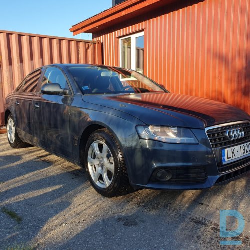 Pārdod Audi A4 1.8i, 2009