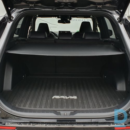 Pārdod Toyota Rav4 Style Hybrid 4WD, 2021