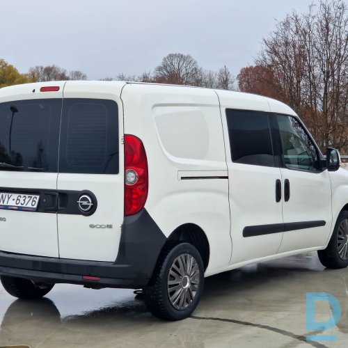 Pārdod Opel Combo 1.3d, 2016