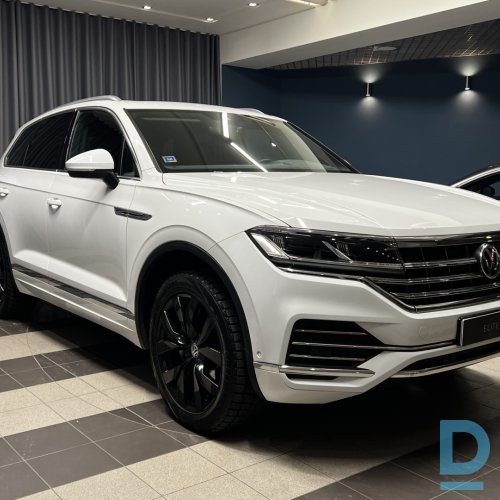 Pārdod Volkswagen Touareg 3.0tdi, 2018